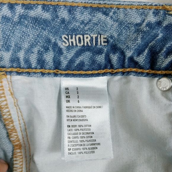 American Eagle Shortie Bleached Lace Denim Shorts - Picture 6 of 6